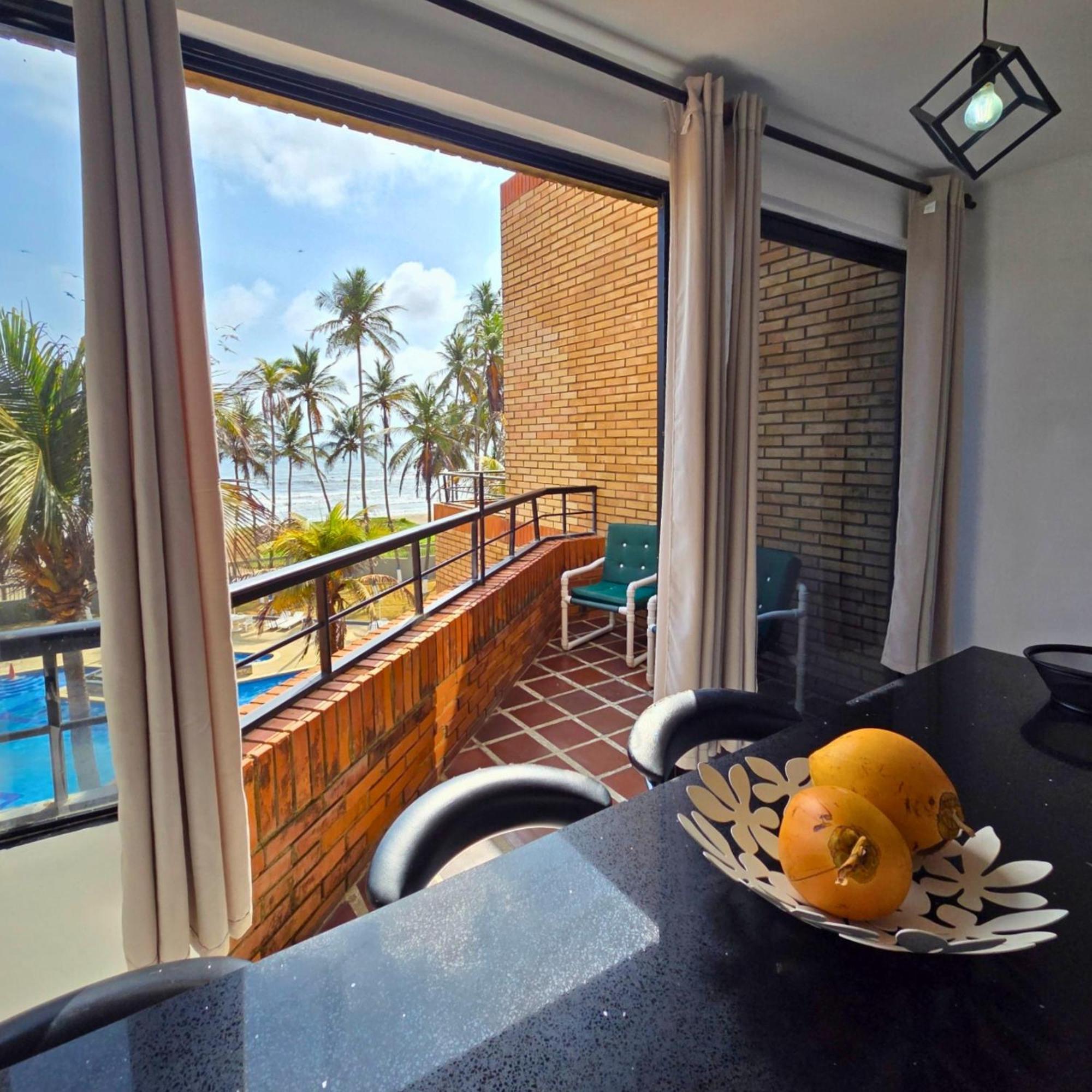 Apartamento Tucacas, Frente Al Mar, Balcon, Piscina Y Playa Privada Exterior foto