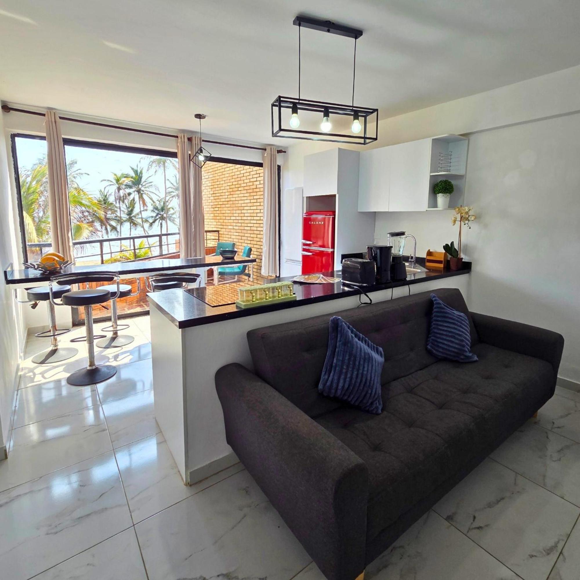 Apartamento Tucacas, Frente Al Mar, Balcon, Piscina Y Playa Privada Exterior foto