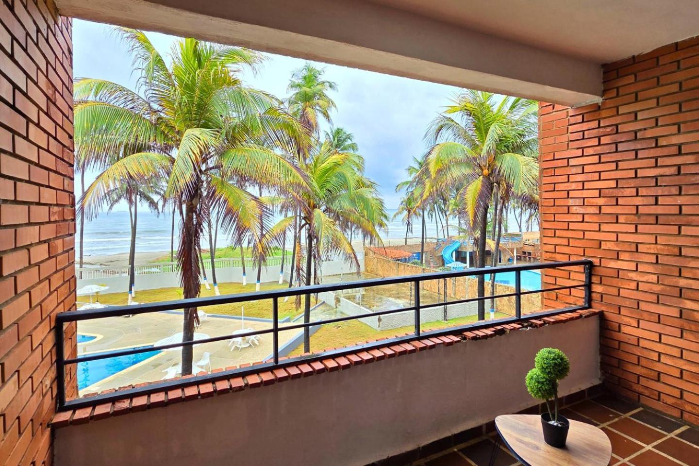 Apartamento Tucacas, Frente Al Mar, Balcon, Piscina Y Playa Privada Exterior foto