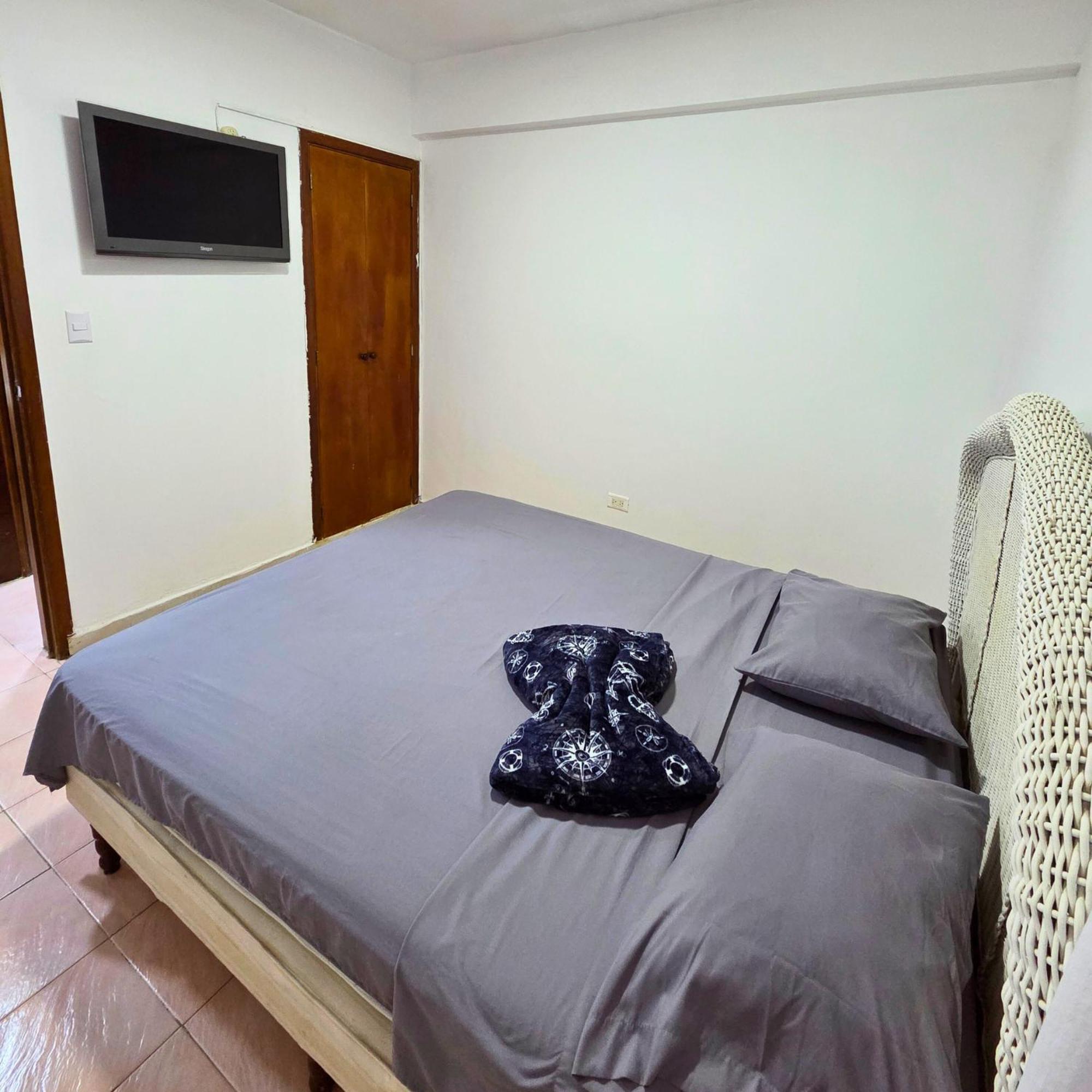 Apartamento Tucacas, Frente Al Mar, Balcon, Piscina Y Playa Privada Exterior foto