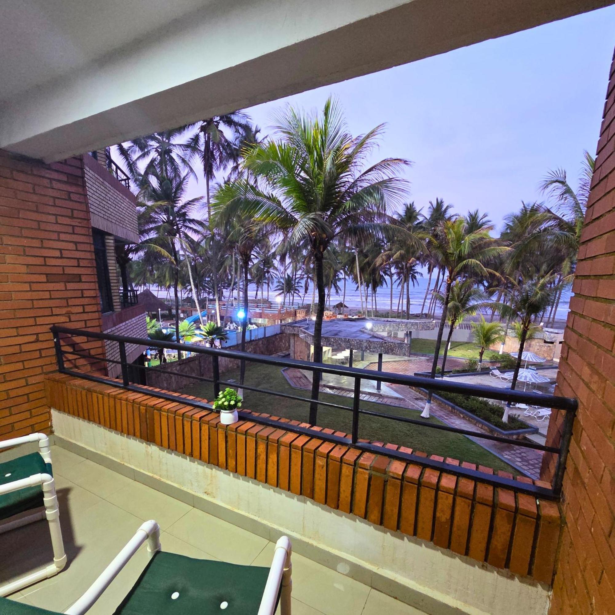 Apartamento Tucacas, Frente Al Mar, Balcon, Piscina Y Playa Privada Exterior foto
