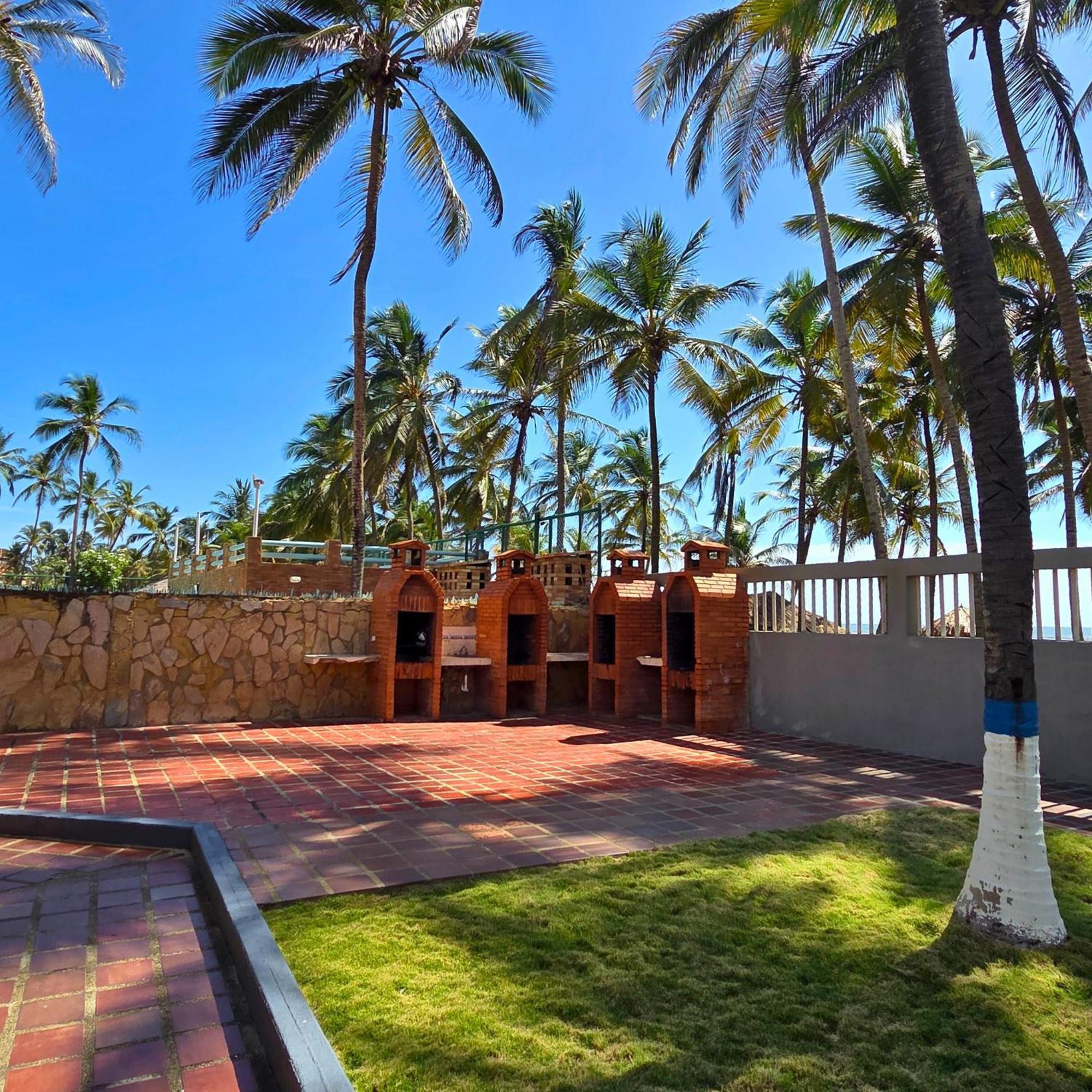 Apartamento Tucacas, Frente Al Mar, Balcon, Piscina Y Playa Privada Exterior foto